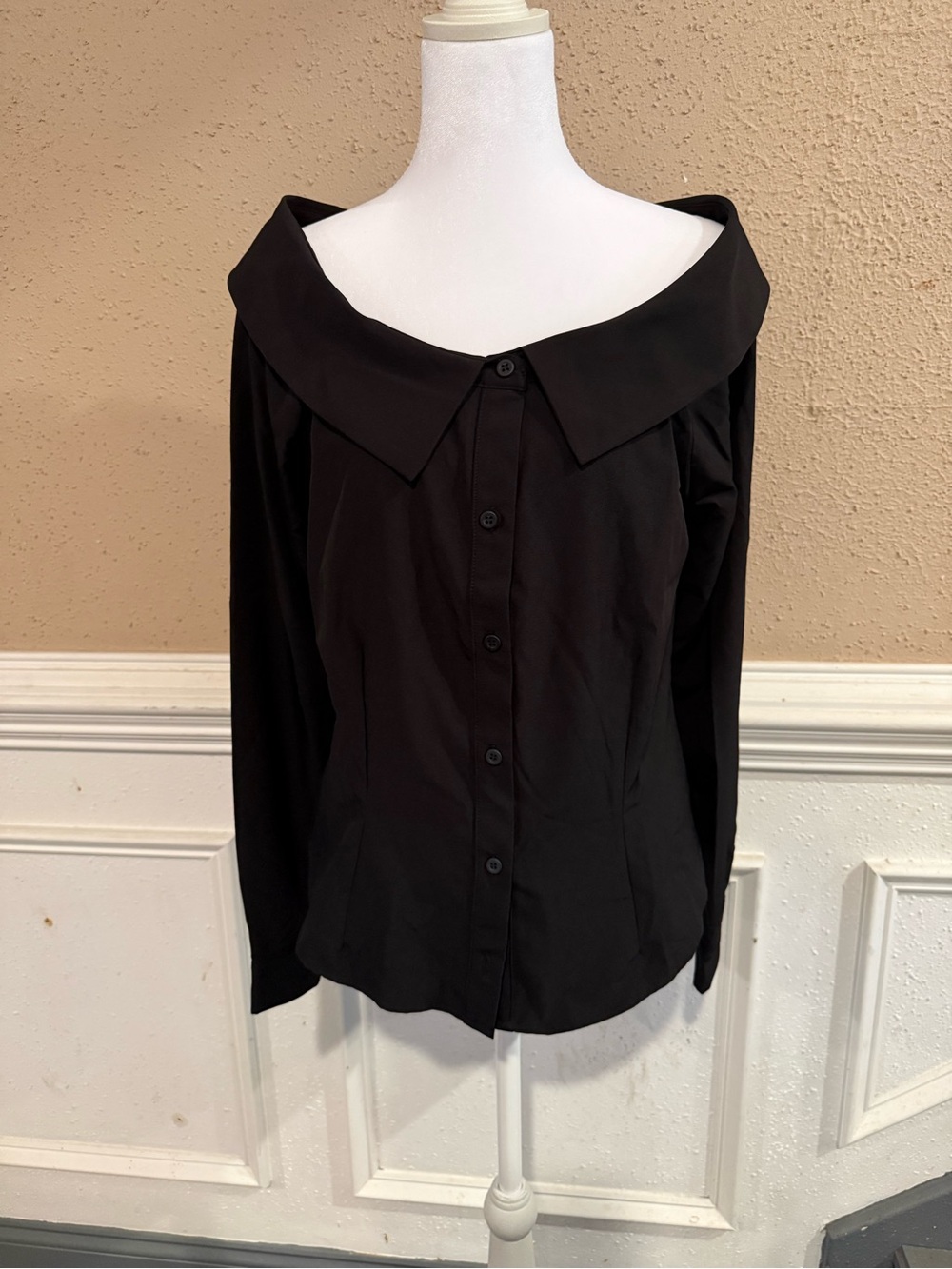 Black Colombian Off Shoulder Button Blouse